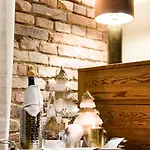 Arianska 16 By Nearto Pl