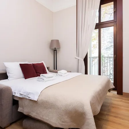 Aparthotel Arianska 16 By Nearto Pl *