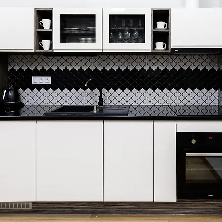 Arianska 16 By Nearto Pl Aparthotel