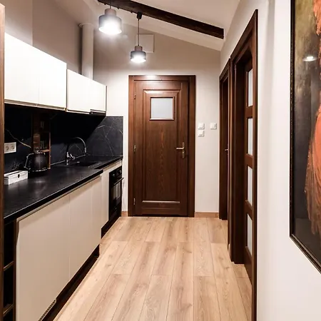 Arianska 16 By Nearto Pl Apartahotel Cracovia