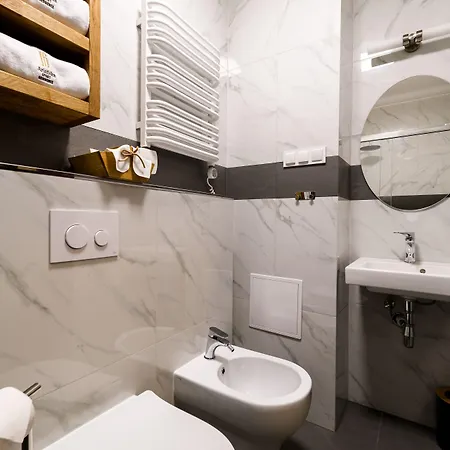 Arianska 16 By Nearto Pl מלון דירות קרקוב