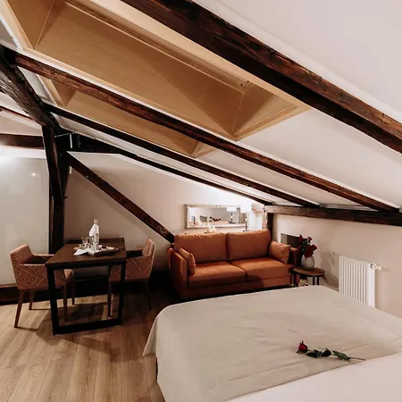 מלון דירות Arianska 16 By Nearto Pl