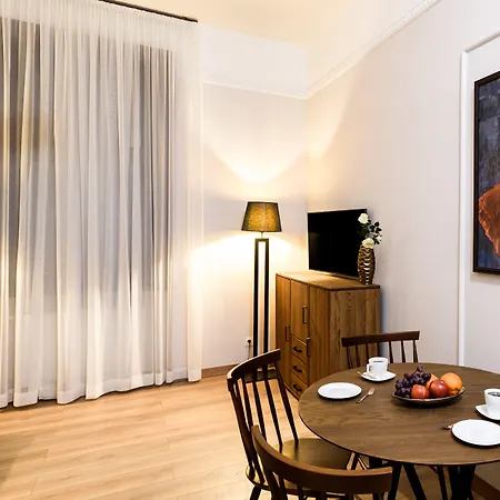 Arianska 16 By Nearto Pl מלון דירות 4*