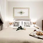Arianska 16 By Nearto Pl Aparthotel 4*