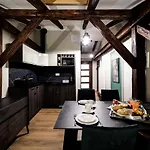 Arianska 16 By Nearto Pl Aparthotel Cracovia